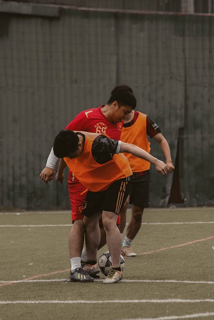 律活塞后卫 律活塞后卫